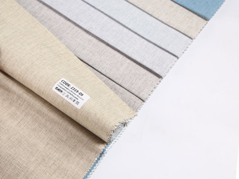 100% poliészter elsötétítő vízálló bevonatú anyag